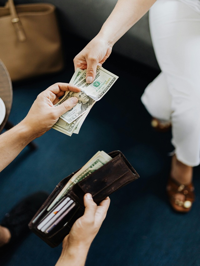 grocery saving tips for single parent USA